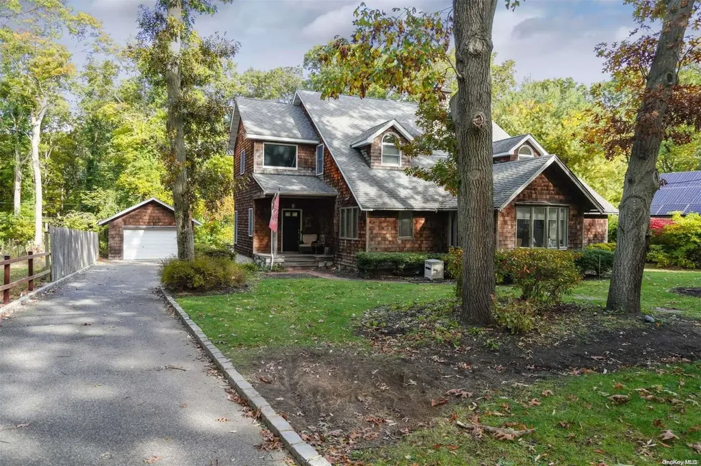 5 Hillside Road Stony Brook NY 11790