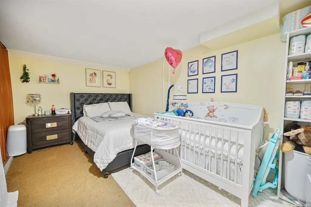 39 E Walnut Street Central Islip NY 11722