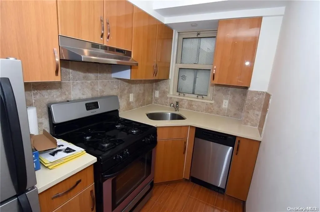 1495 E 28th Street Brooklyn NY 11229
