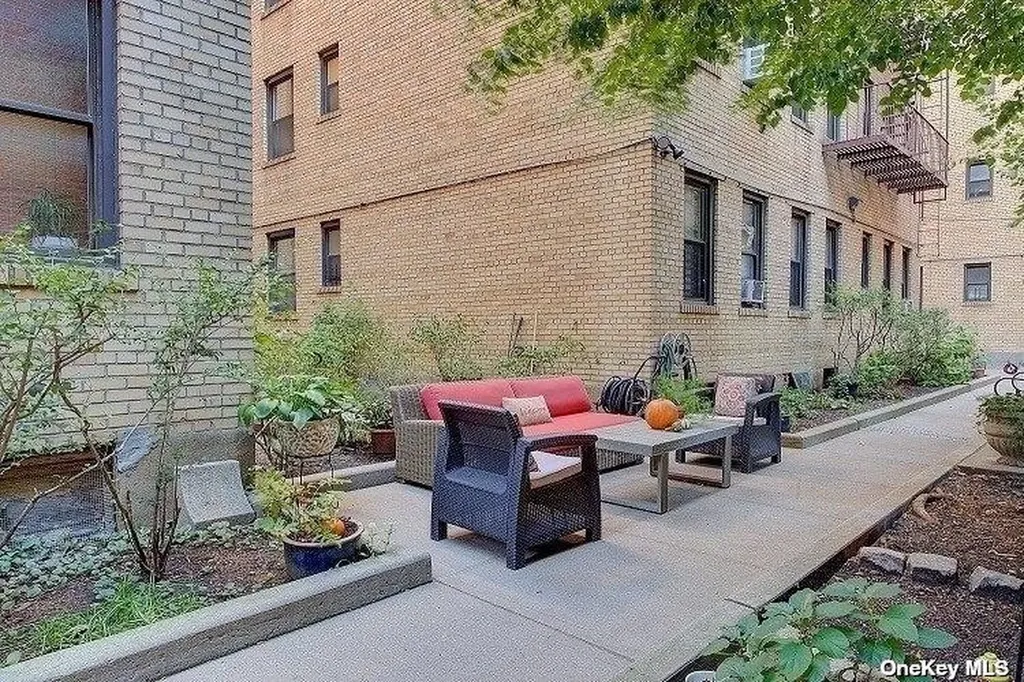82-16 34 Avenue Jackson Heights NY 11372
