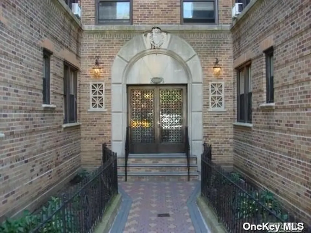 82-16 34 Avenue Jackson Heights NY 11372