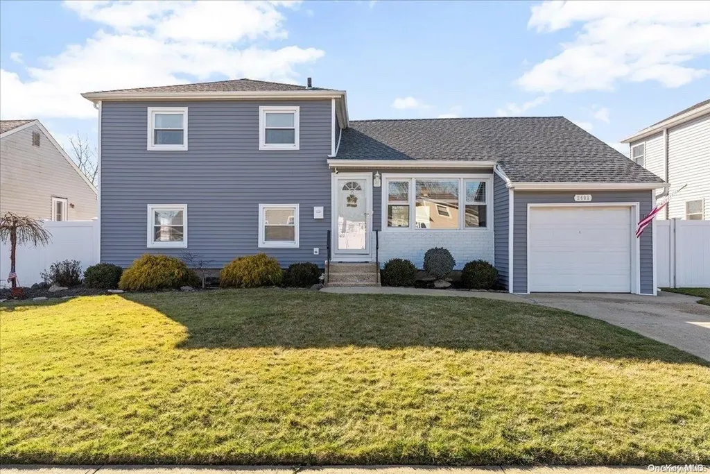 2406 Langen Drive Seaford NY 11783