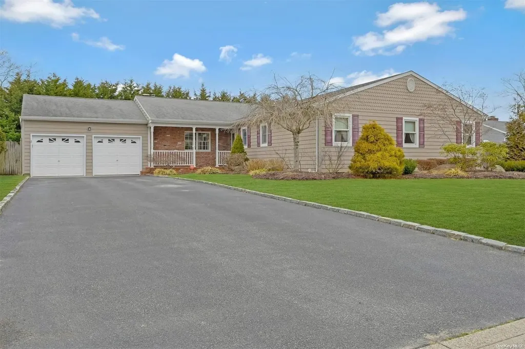 540 Marseille Path Sayville NY 11782
