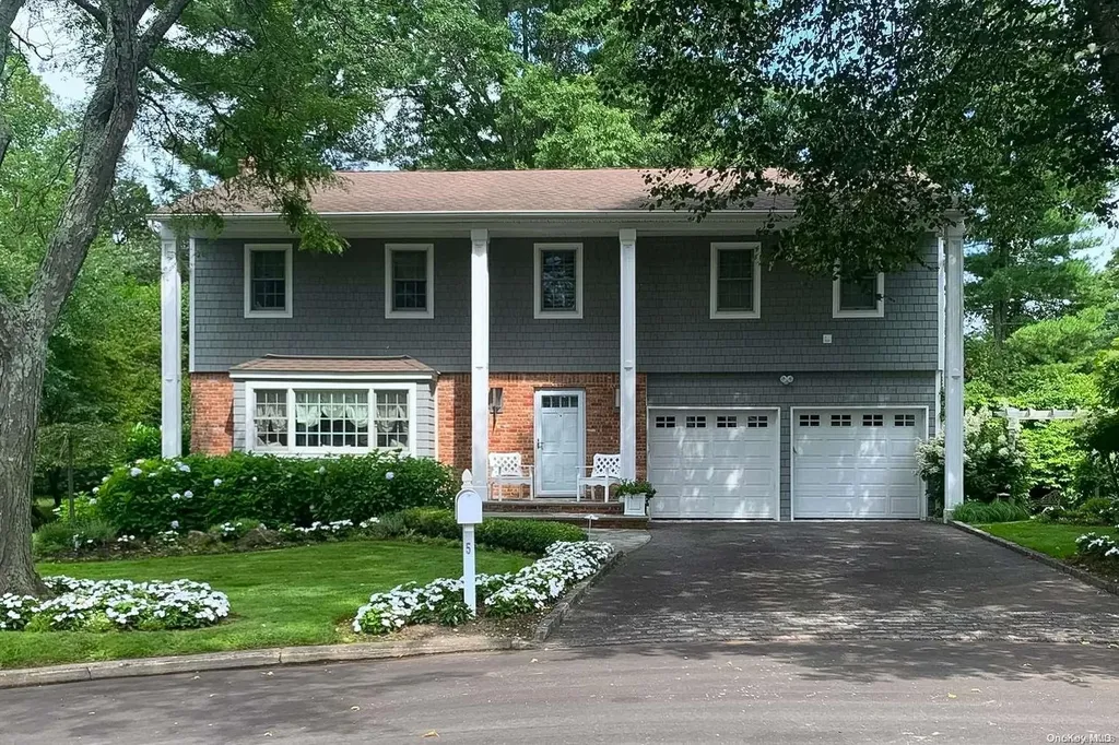 5 Samuel Court Syosset NY 11791