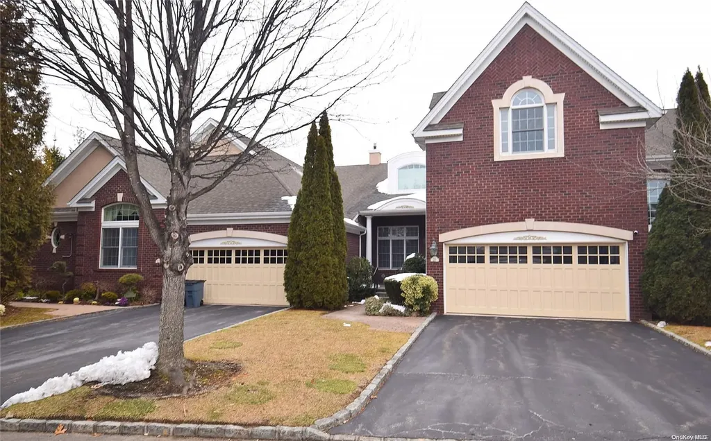 26 Hathaway Lane Manhasset NY 11030