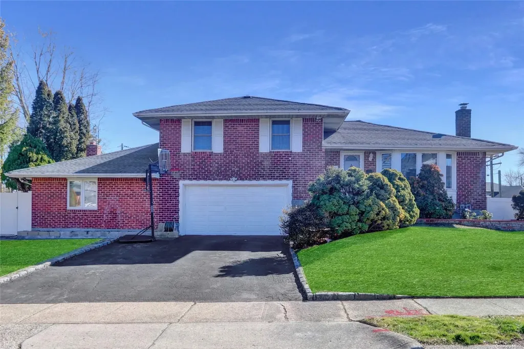 309 Ellen Place Jericho NY 11753