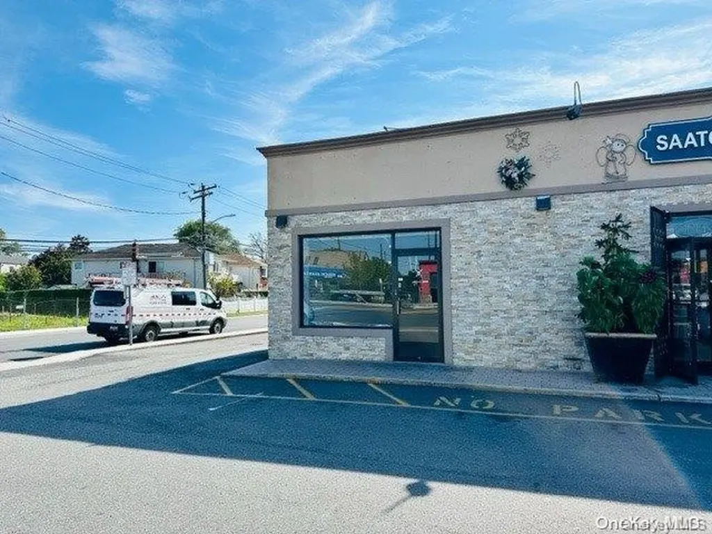 4545-4549 Austin Boulevard Island Park NY 11558