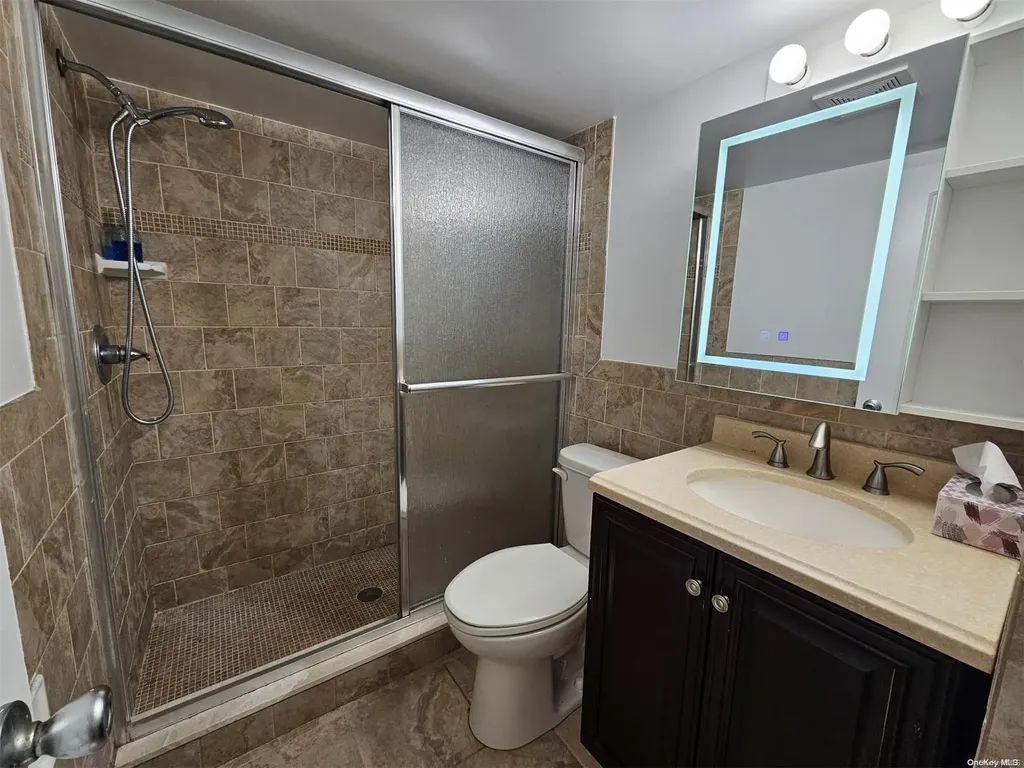 30 Walnut Road Inwood NY 11096