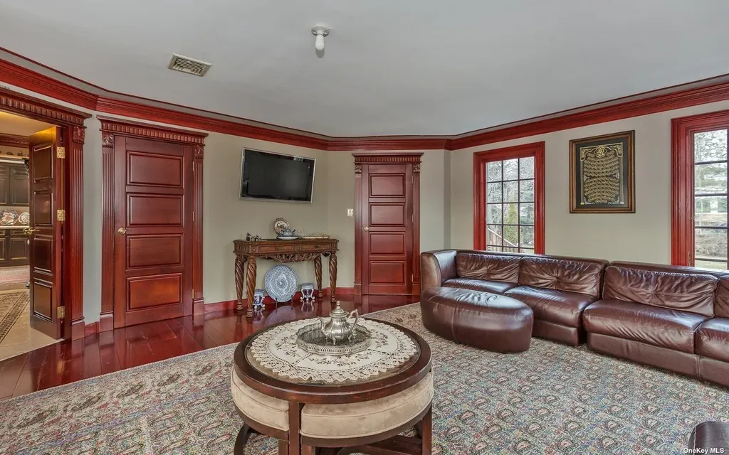 7 Old Field Road Setauket NY 11733