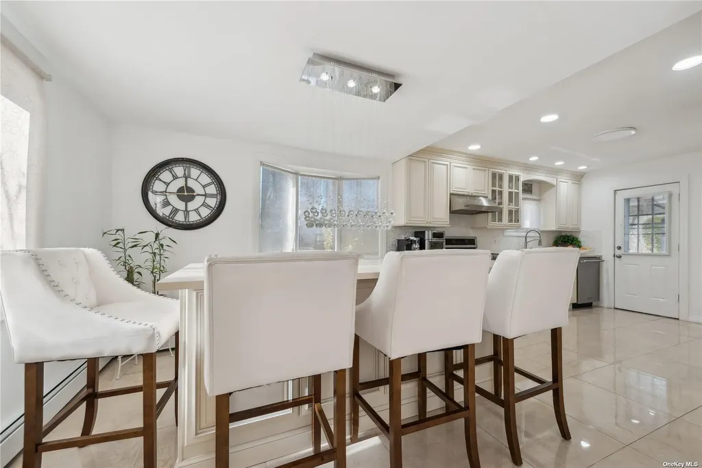 72 Shinbone Lane Commack NY 11725