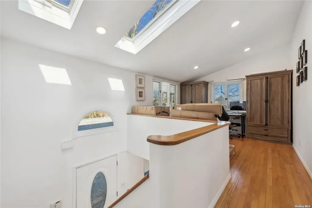 72 Shinbone Lane Commack NY 11725