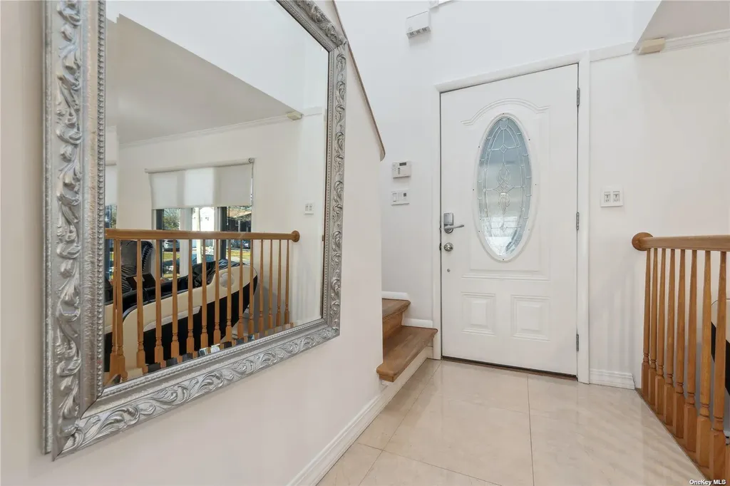 72 Shinbone Lane Commack NY 11725