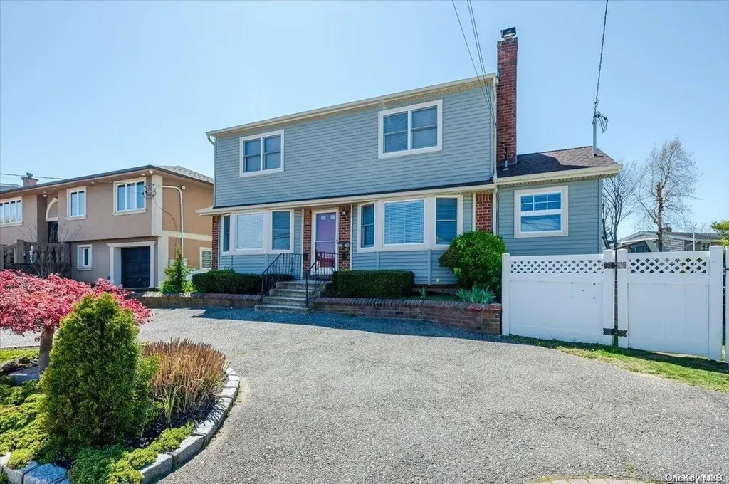 2674 Lee Place Bellmore NY 11710