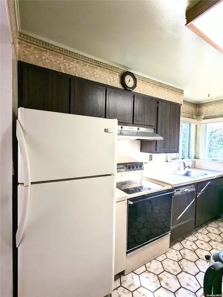 149 Maple Avenue Bethpage NY 11714