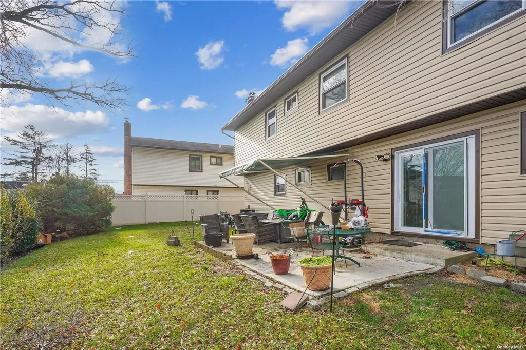 400 North Columbus A Freeport NY 11520
