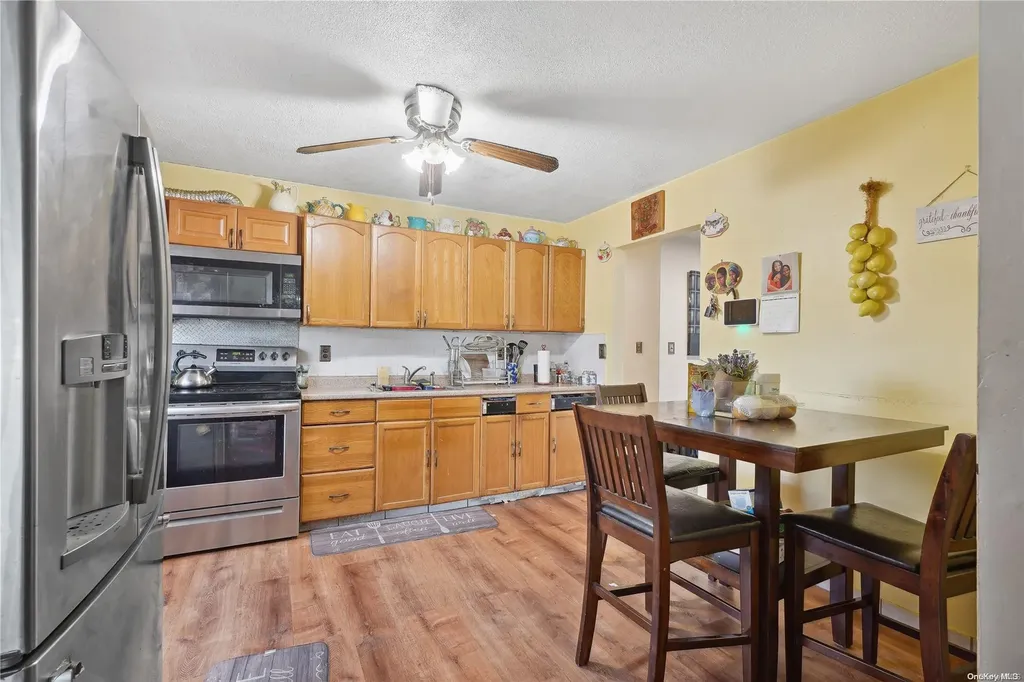 400 North Columbus A Freeport NY 11520