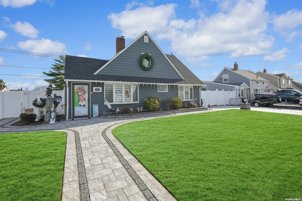 1 Forester Lane Levittown NY 11756