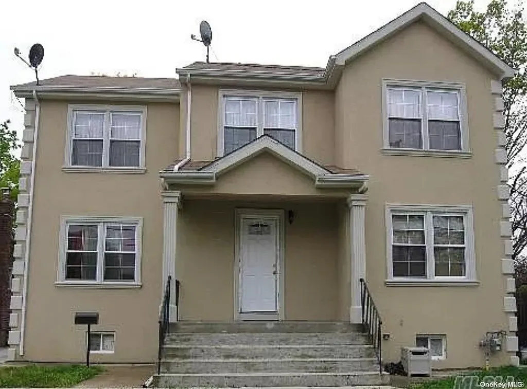 91 Rose Avenue Hempstead NY 11550
