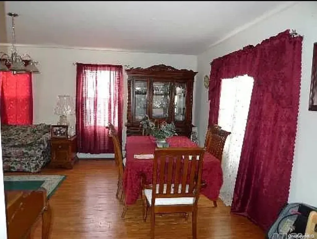 91 Rose Avenue Hempstead NY 11550