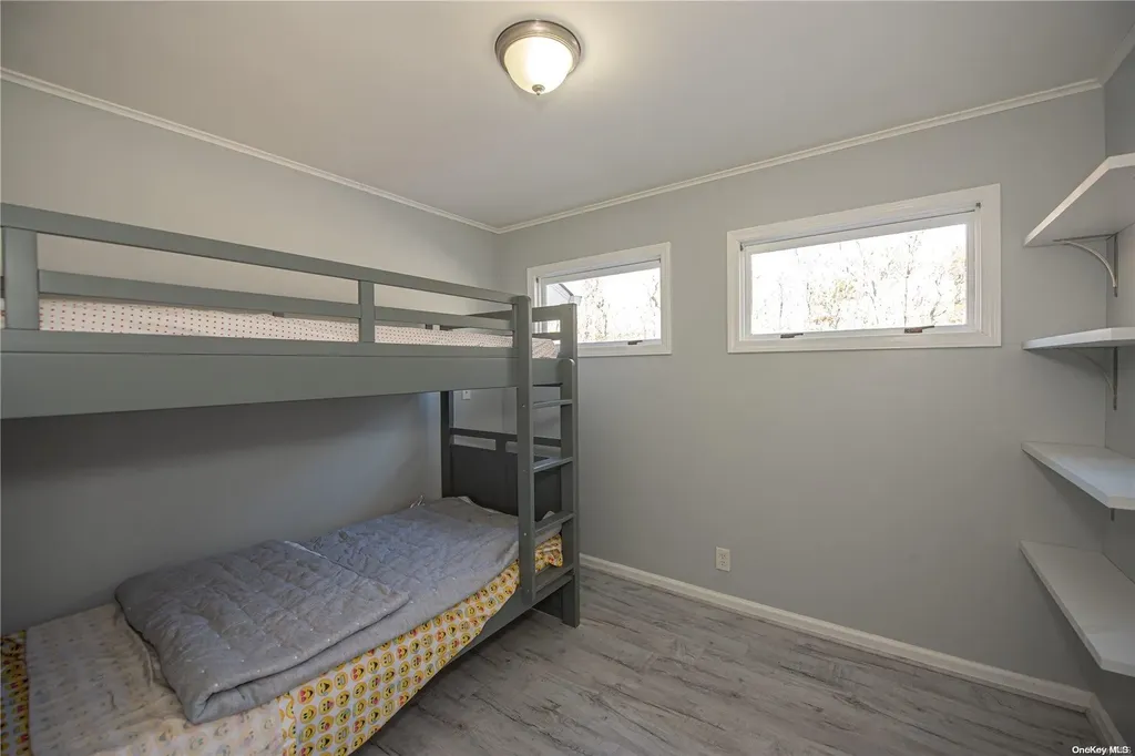 165 E Bay Avenue Hampton Bays NY 11946