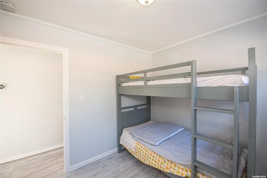 165 E Bay Avenue Hampton Bays NY 11946