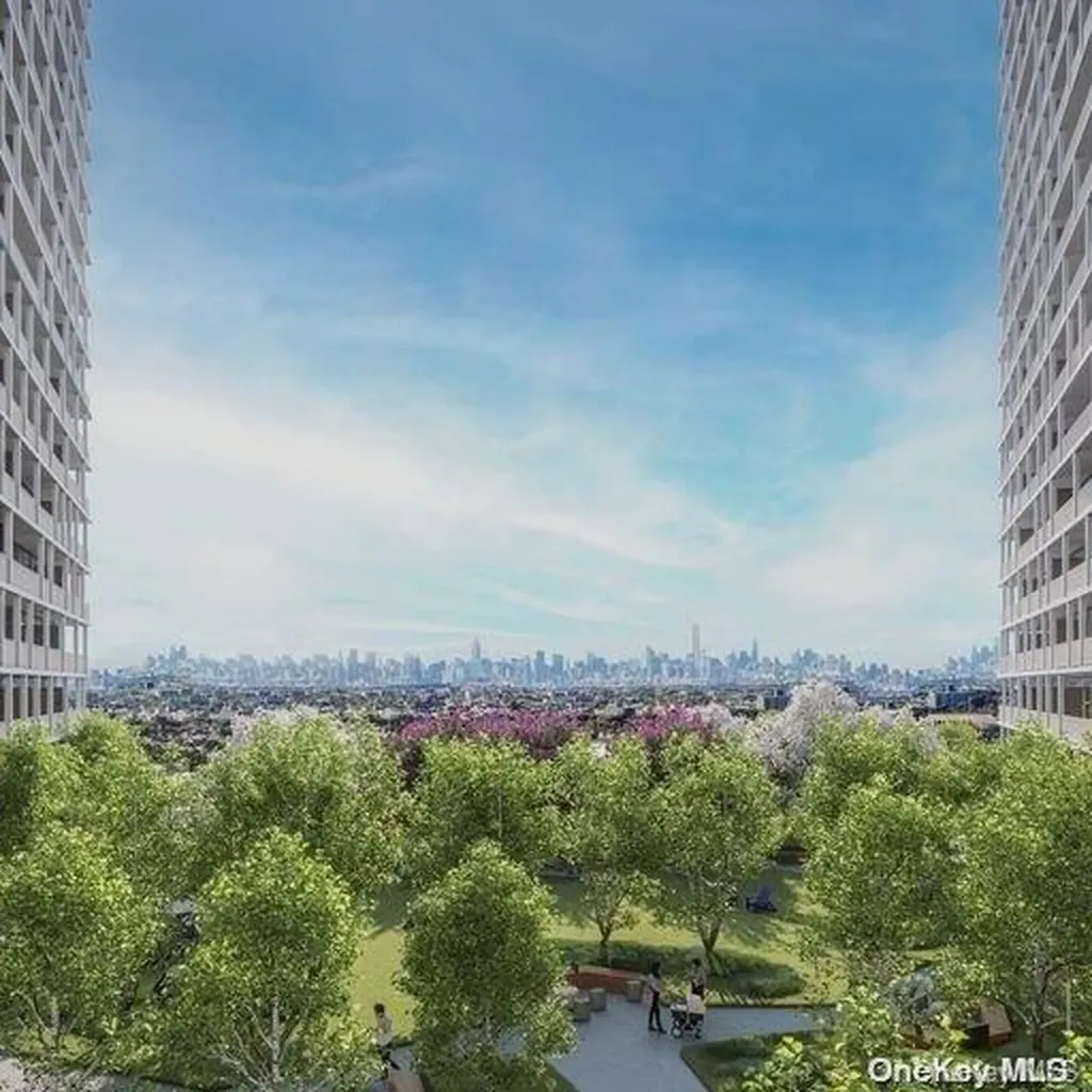 131-02b 40th Road Flushing NY 11354