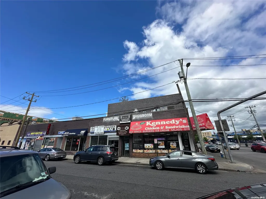 158 Main Street Hempstead NY 11550