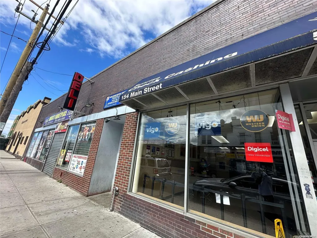 158 Main Street Hempstead NY 11550