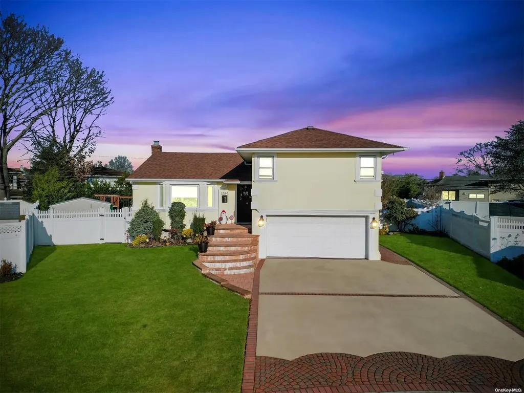 3759 Lynn Lane Wantagh NY 11793