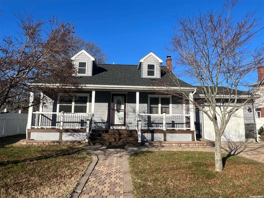 29 Eimer Street Patchogue NY 11772