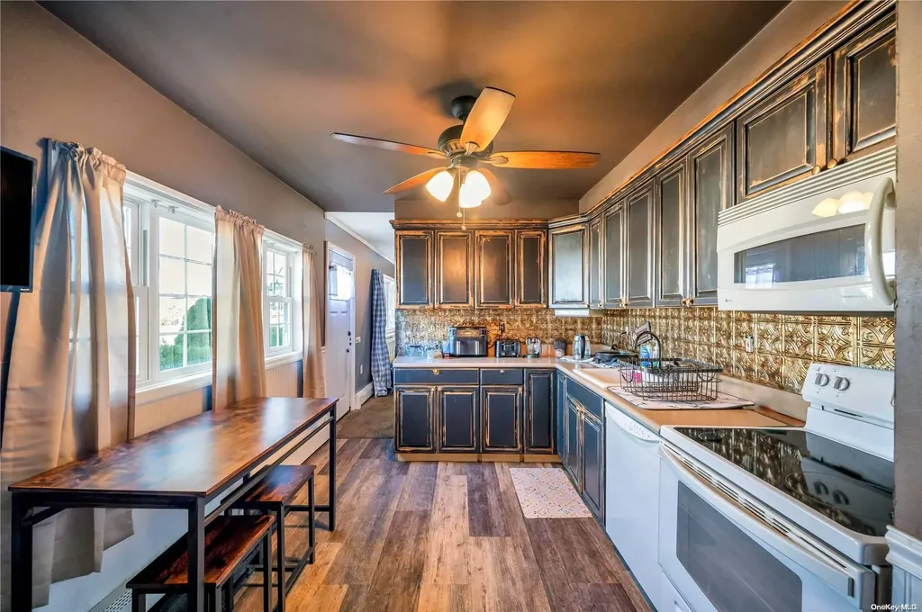 50 Tower Lane Levittown NY 11756