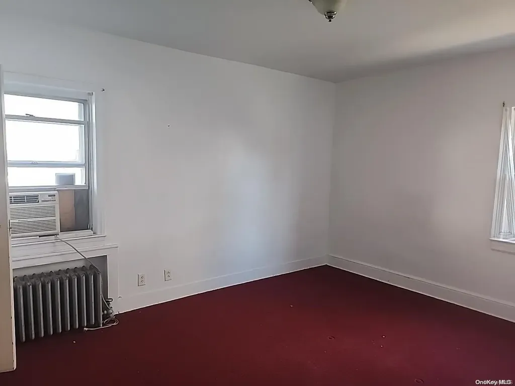 29 Foster Place Hempstead NY 11550