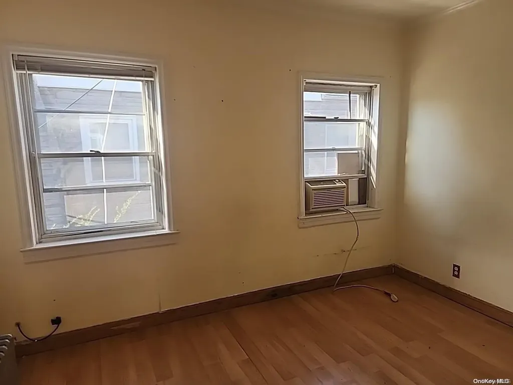 29 Foster Place Hempstead NY 11550