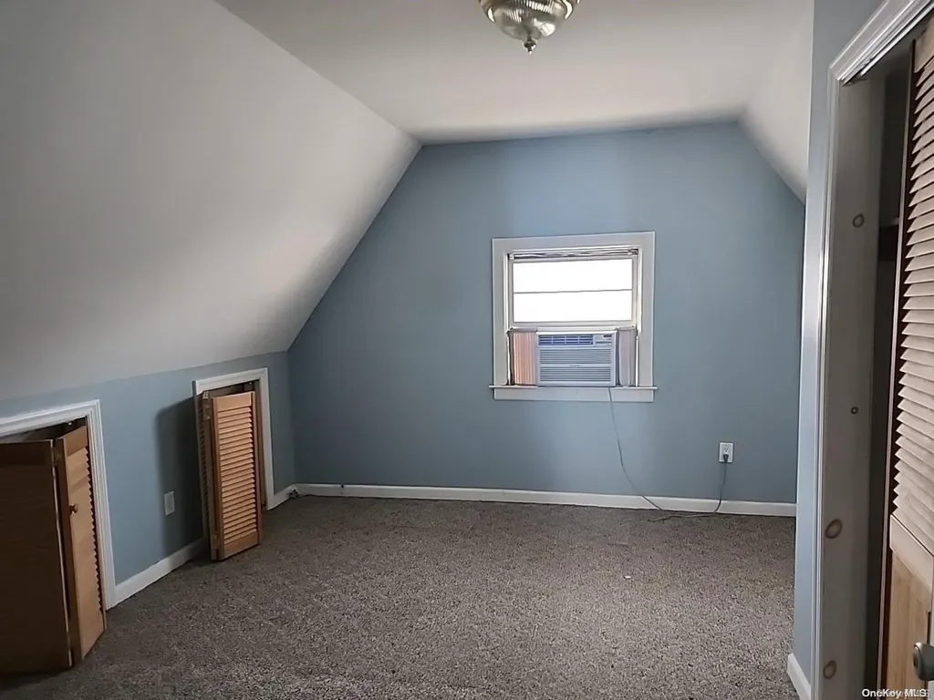 29 Foster Place Hempstead NY 11550