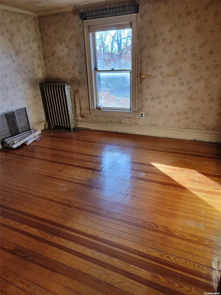 2390 Jerusalem Avenue North Bellmore NY 11710