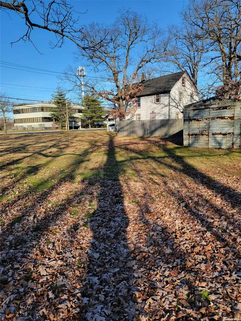 2390 Jerusalem Avenue North Bellmore NY 11710