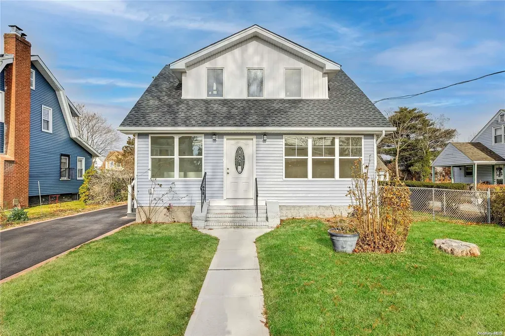 54 Hudson Avenue Roosevelt NY 11575