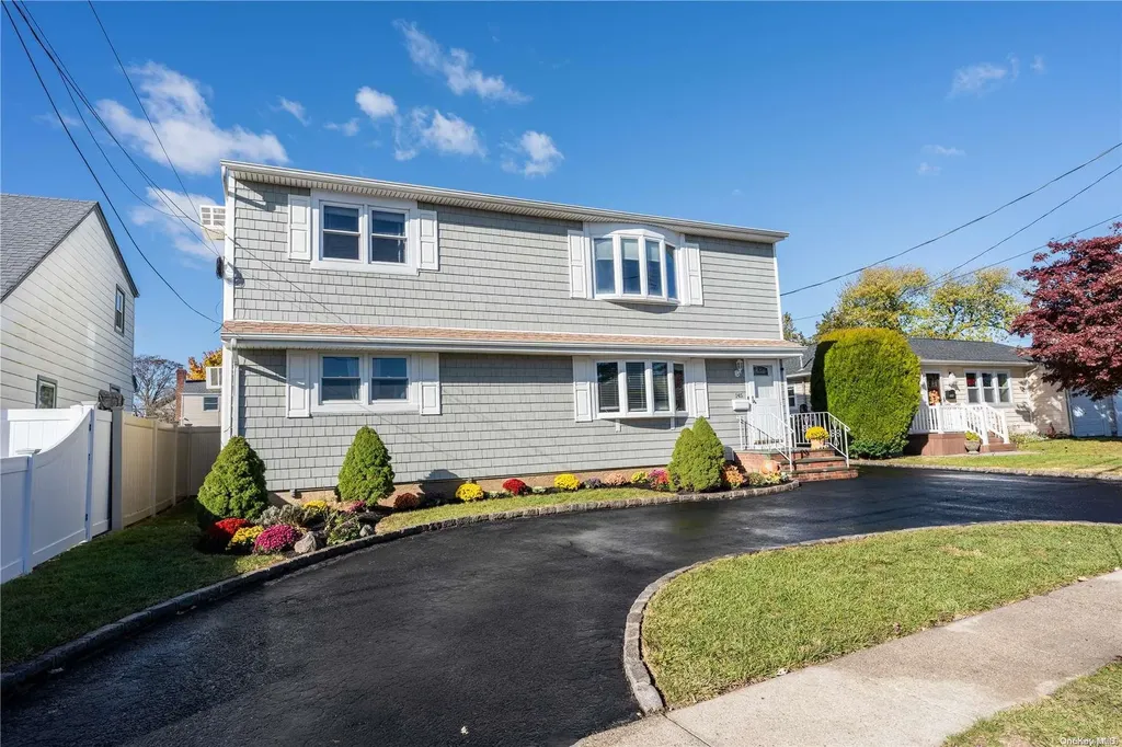145 S 7th Street Bethpage NY 11714