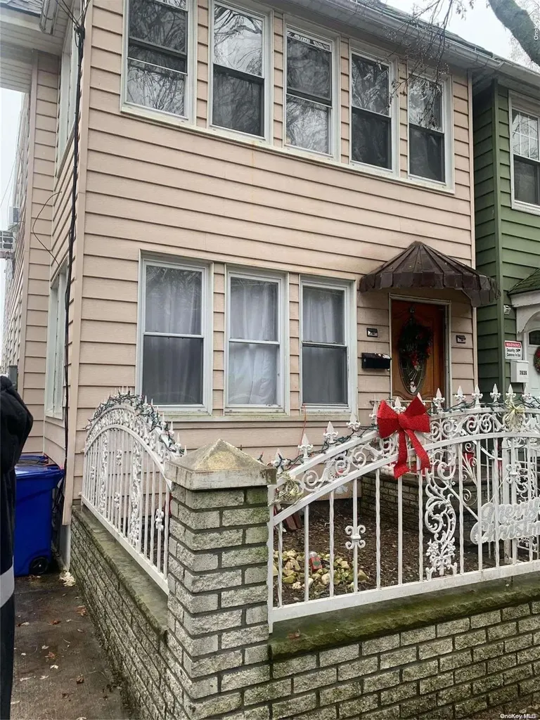 76-38 Park Lane Jamaica NY 11421