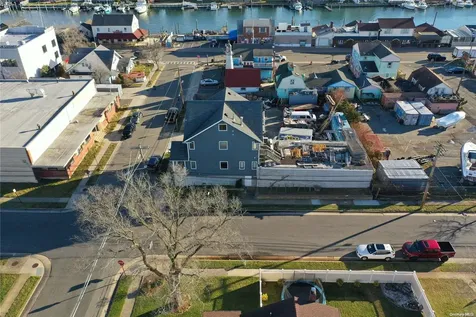 19 Suffolk Street Freeport NY 11520