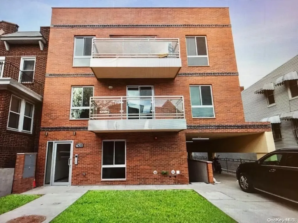 74-25 43 Avenue Elmhurst NY 11373