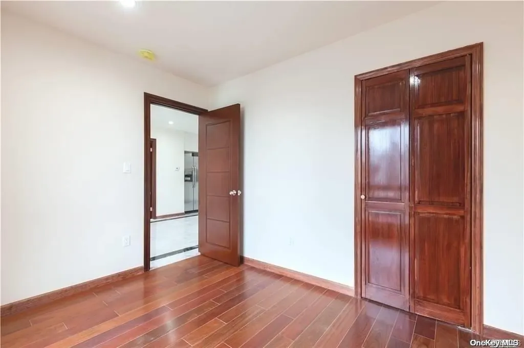 74-25 43 Avenue Elmhurst NY 11373