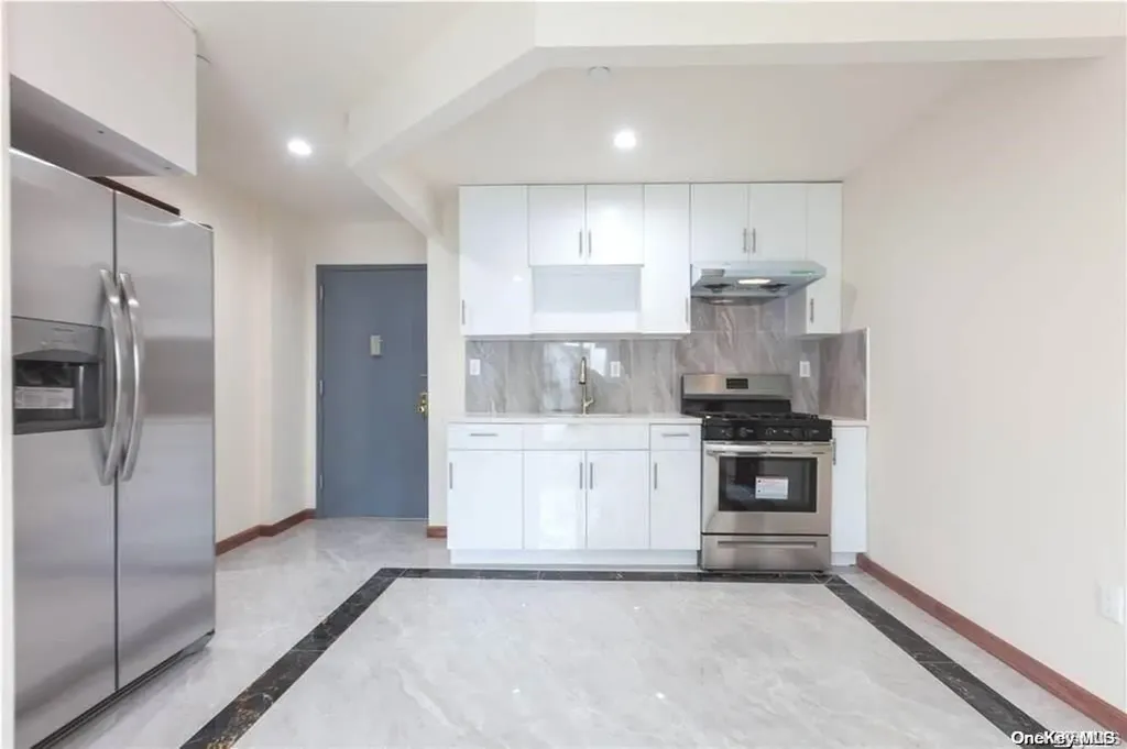 74-25 43 Avenue Elmhurst NY 11373