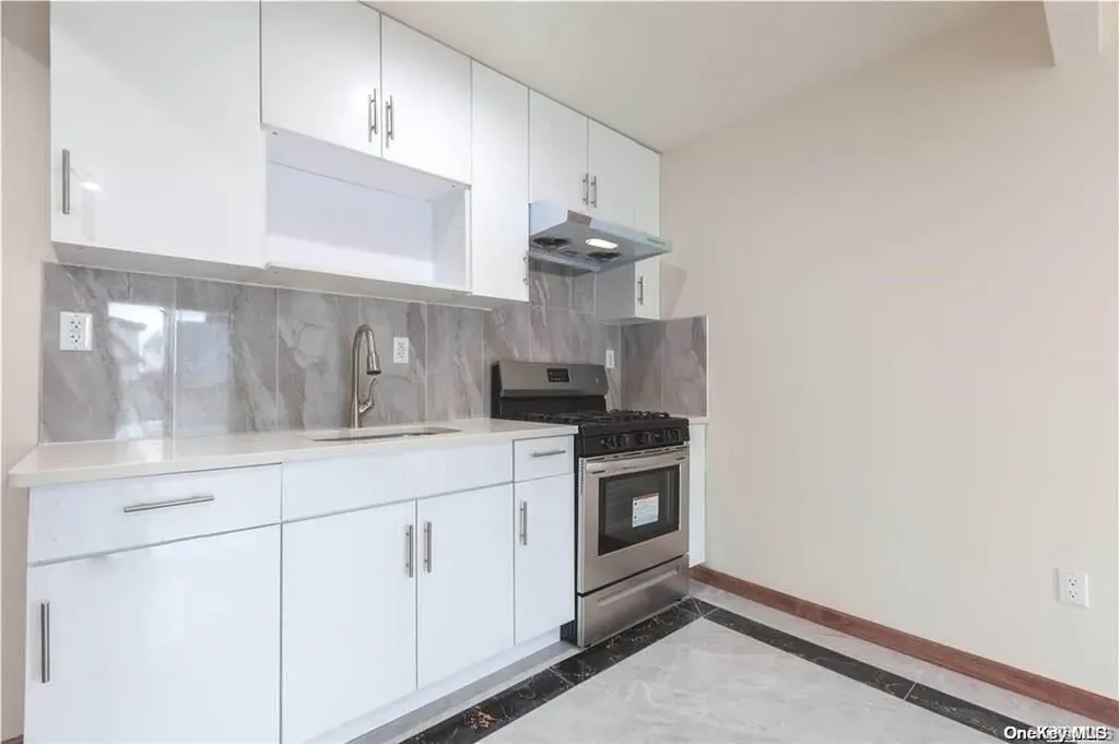 74-25 43 Avenue Elmhurst NY 11373