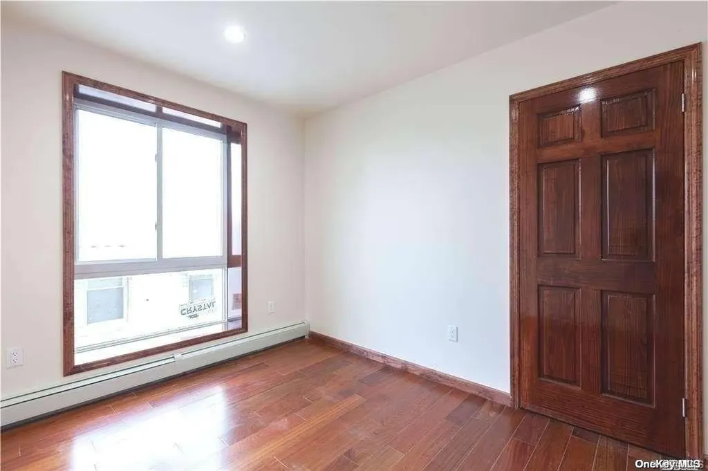 74-25 43 Avenue Elmhurst NY 11373