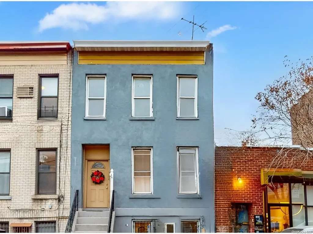 304 3rd Avenue Brooklyn NY 11215