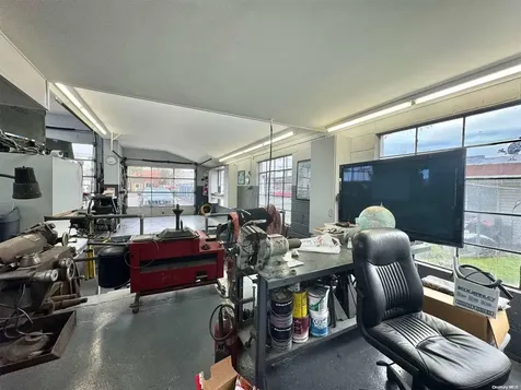 7 Brightside Avenue East Northport NY 11731