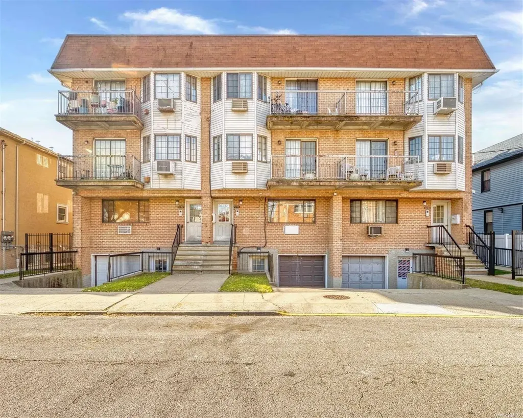 1366 E 92nd Street Brooklyn NY 11236