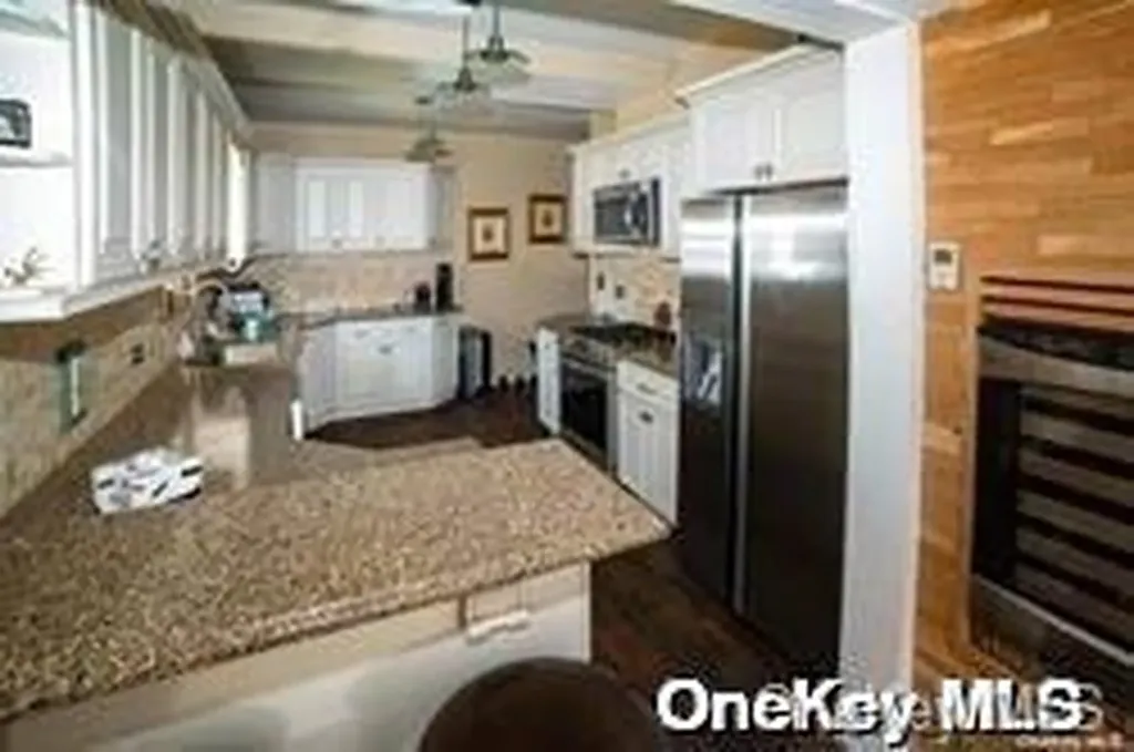 720 Clarence Avenue Bronx NY 10465