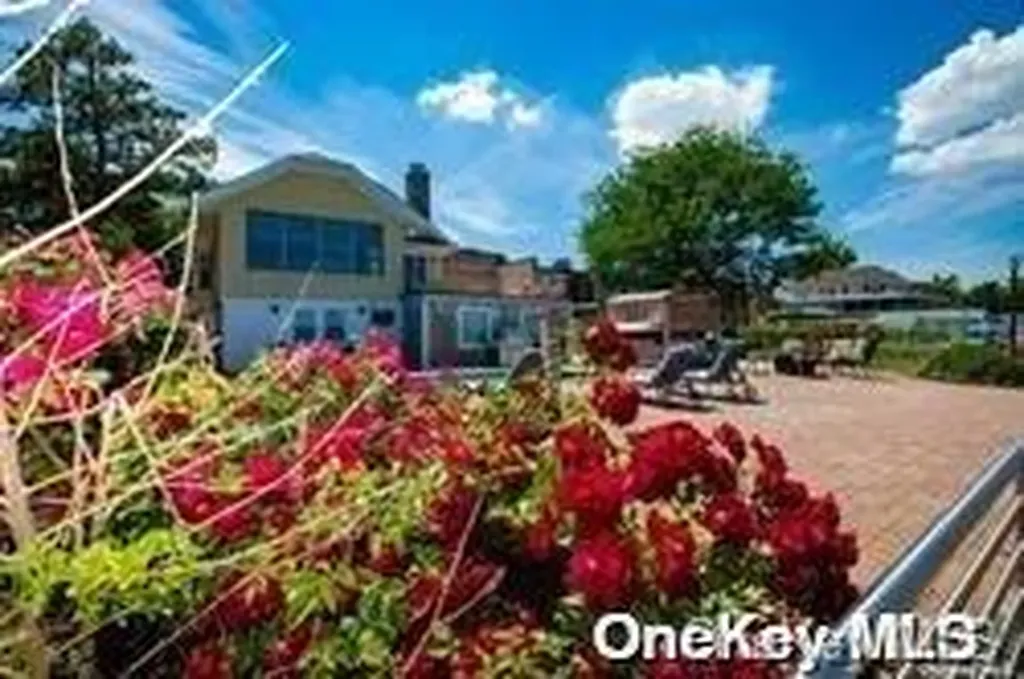 720 Clarence Avenue Bronx NY 10465